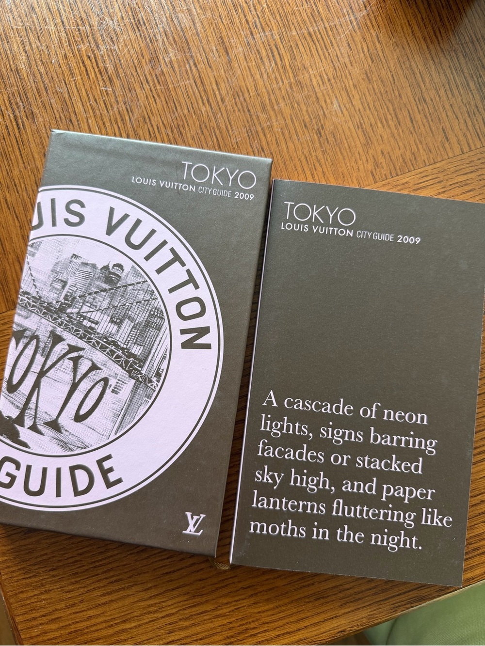 Louis Vuitton Tokyo City Guide Boxes in Olive Green and Light Pink